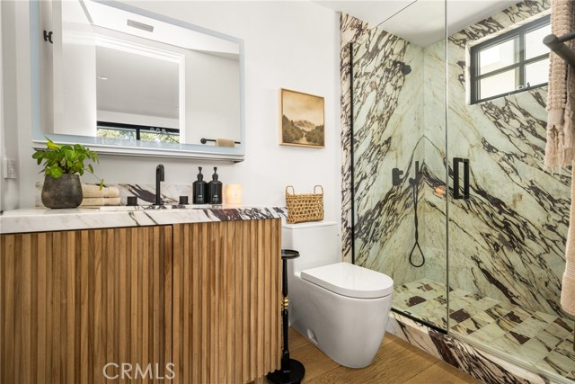 412 29th Street, Newport Beach CA: https://media.crmls.org/medias/30c89850-06c7-4c08-a182-a8a688076fca.jpg