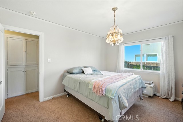1909 Marlborough Avenue, Riverside CA: https://media.crmls.org/medias/30c8de18-f74c-4040-b5f6-481ffe330b19.jpg