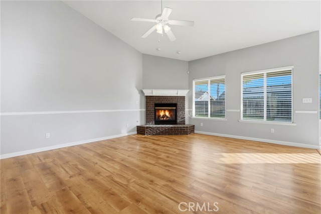 Detail Gallery Image 21 of 57 For 1095 W Saffron, Hanford,  CA 93230 - 4 Beds | 2 Baths