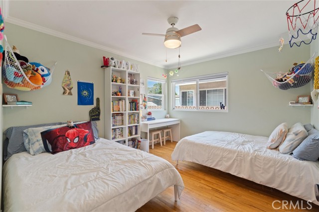 2851 Ladoga Avenue, Long Beach CA: https://media.crmls.org/medias/30c92772-2fbb-4a9a-98f3-8e00796aeb74.jpg