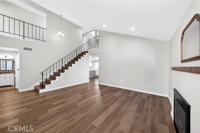 Image 8 of 60 For 11370 Nashawena Court