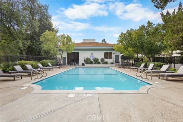 Detail Gallery Image 15 of 22 For 4714 Park Granada #203,  Calabasas,  CA 91302 - 2 Beds | 2 Baths