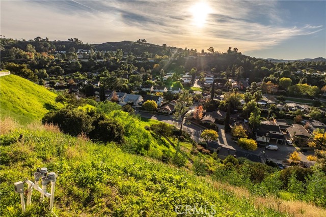 Front Image Thumbnail for CRSR25274579