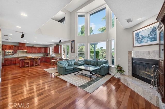 Detail Gallery Image 14 of 74 For 30810 Avenida Del Reposo, Temecula,  CA 92591 - 5 Beds | 3/1 Baths