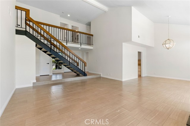 Detail Gallery Image 11 of 20 For 18282 Fieldbury Ln, Huntington Beach,  CA 92648 - 4 Beds | 2/1 Baths