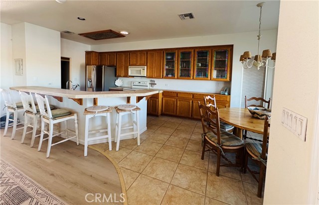 5770 Colorado River, Blythe CA: https://media.crmls.org/medias/30cb74e8-24a7-4510-a82c-aad2f63fd192.jpg