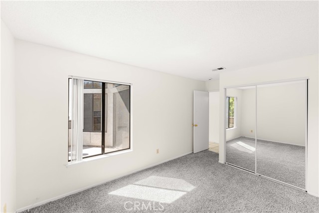 72 Brownfield Lane, Pomona CA: https://media.crmls.org/medias/30cc4f36-dc1b-4e3b-9b98-e438f45f957d.jpg