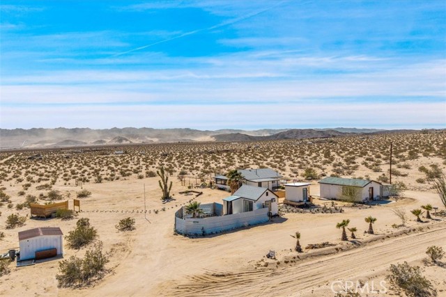 Detail Gallery Image 4 of 73 For 68365 Emerald Dr, Twentynine Palms,  CA 92277 - 2 Beds | 1 Baths