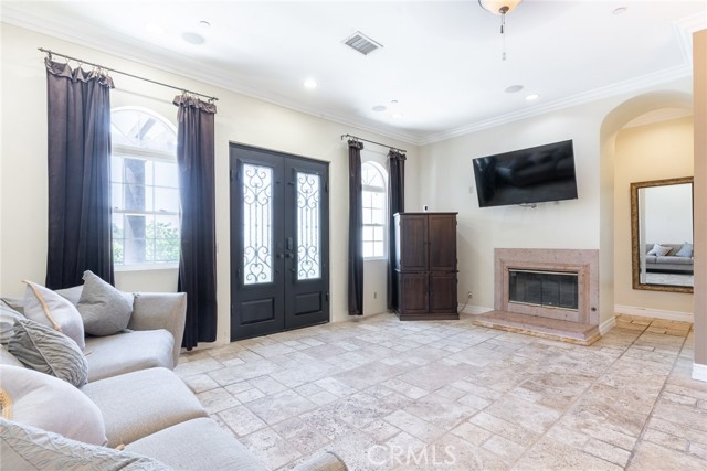 1935 Wollam Street, Los Angeles CA: https://media.crmls.org/medias/30ccf7f4-2bd3-440c-b5f9-ce9704230903.jpg