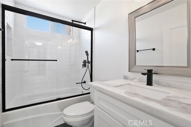 30cd5e2f 4c88 428d 8e8e 9461335fdb9d