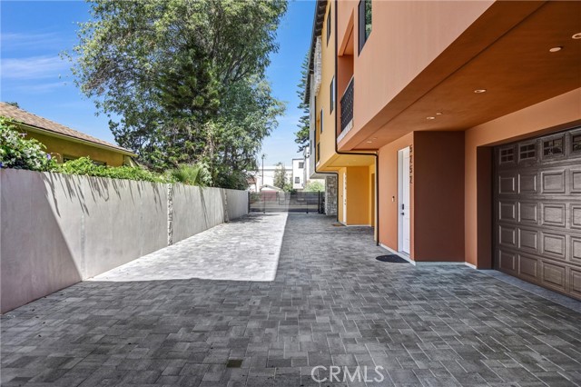 Detail Gallery Image 3 of 23 For 5248 Segals Way, Sherman Oaks,  CA 91411 - 4 Beds | 3/1 Baths