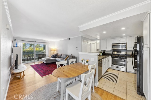 1564 Tanglewood Lane, Escondido, California 92029, 2 Bedrooms Bedrooms, ,2 BathroomsBathrooms,Residential,For Sale,Tanglewood Lane,SW24124547