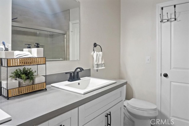 Detail Gallery Image 24 of 38 For 6100 Arbutus Ave #27,  Huntington Park,  CA 90255 - 3 Beds | 2 Baths