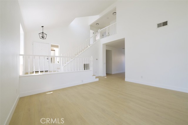 Detail Gallery Image 17 of 43 For 16532 Sir Barton Way, Moreno Valley,  CA 92551 - 3 Beds | 2/1 Baths