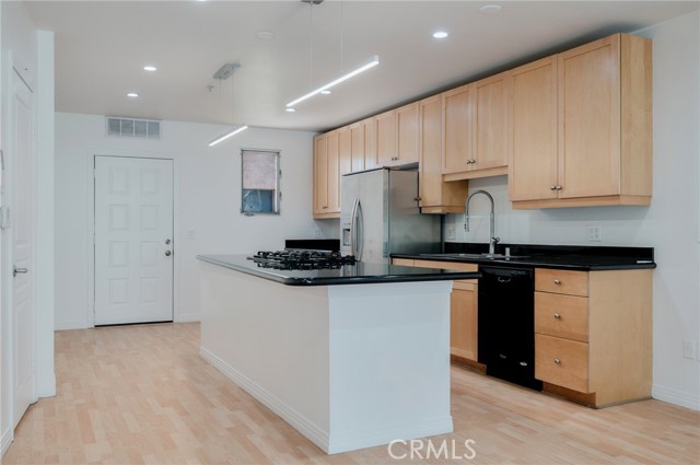 Detail Gallery Image 7 of 51 For 285 N Ventura Ave #5,  Ventura,  CA 93001 - 1 Beds | 1 Baths