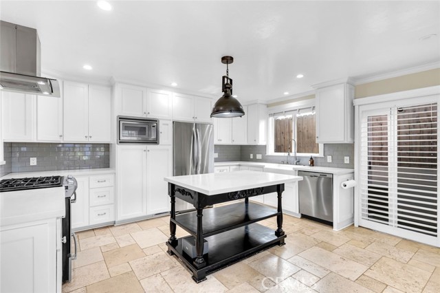 Detail Gallery Image 15 of 49 For 34061 Formosa Drive, Dana Point,  CA 92629 - 4 Beds | 3 Baths