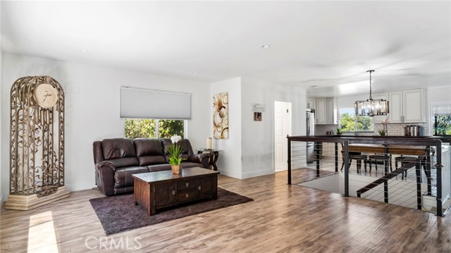 Image 3 for 1108 Oneonta Dr, Los Angeles, CA 90065