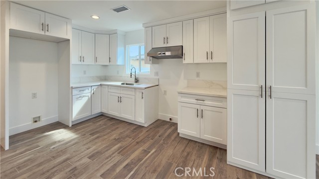 1346 Fraser Avenue, East Los Angeles CA: https://media.crmls.org/medias/30cdffb3-400a-4bf8-b237-73cf8661456a.jpg