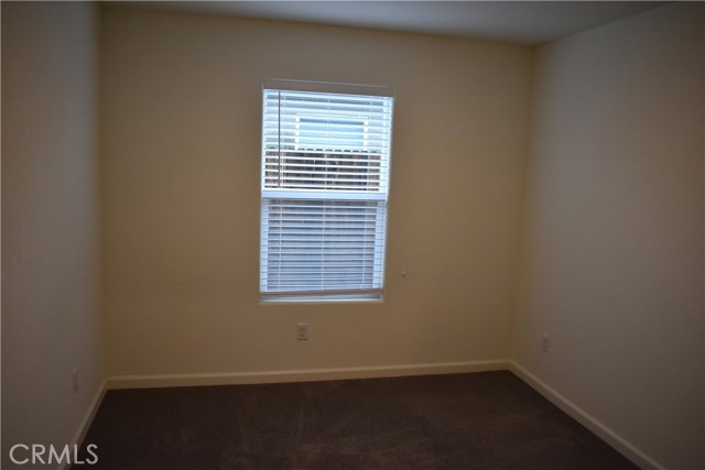 Detail Gallery Image 32 of 38 For 296 Grand Canyon Ct, Merced,  CA 95341 - 4 Beds | 3 Baths