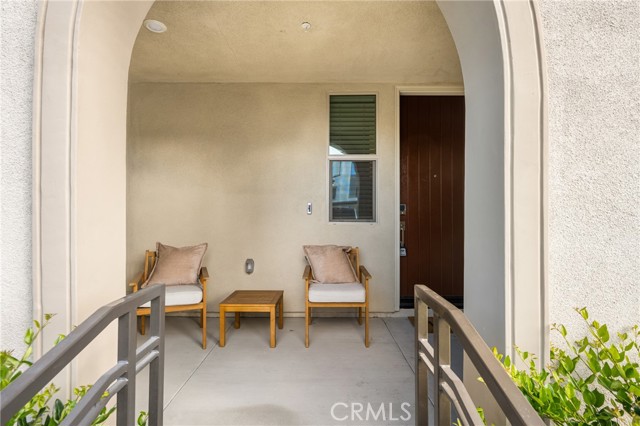 Detail Gallery Image 2 of 51 For 1613 Jade Road, Mission Viejo,  CA 92694 - 3 Beds | 3 Baths