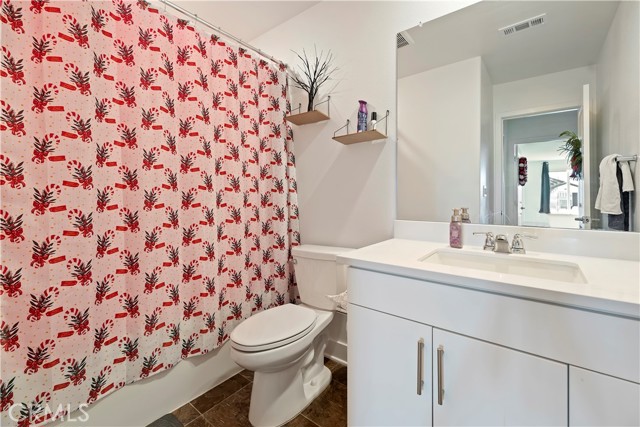 Detail Gallery Image 21 of 63 For 364 Castaic Way, Rialto,  CA 92377 - 3 Beds | 2/1 Baths