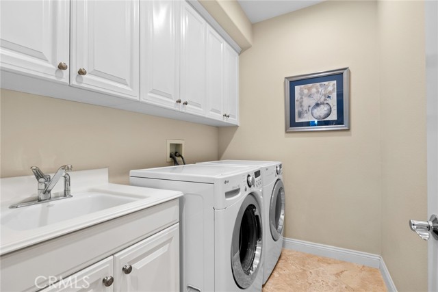 Detail Gallery Image 12 of 45 For 15 Vista Cielo, Dana Point,  CA 92629 - 5 Beds | 4/1 Baths