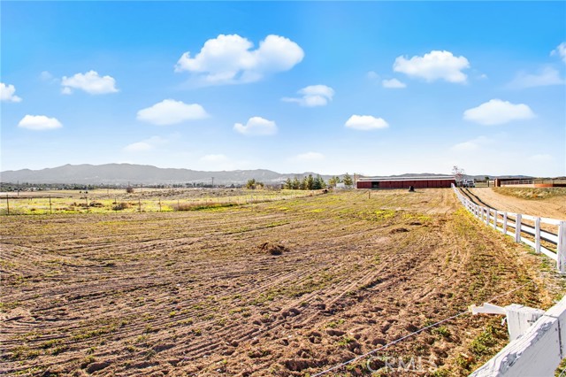 Detail Gallery Image 14 of 41 For 42815 42815 El Campo Road, Anza,  CA 92539 - 3 Beds | 3 Baths