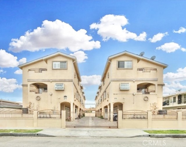 MLS# OC23131051
