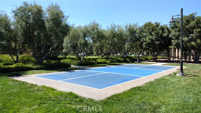 73 Gardenhouse Way, Irvine CA: https://media.crmls.org/medias/30d3edfd-df92-4206-ba0c-6f1a3f49c8fb.jpg