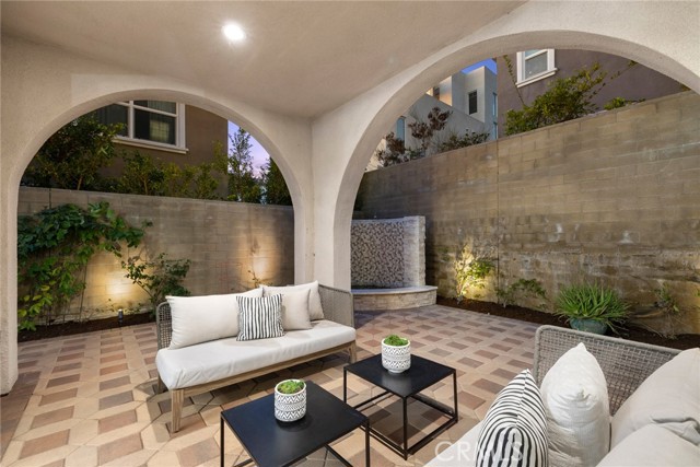 Detail Gallery Image 44 of 75 For 101 Newington, Irvine,  CA 92618 - 4 Beds | 3/1 Baths