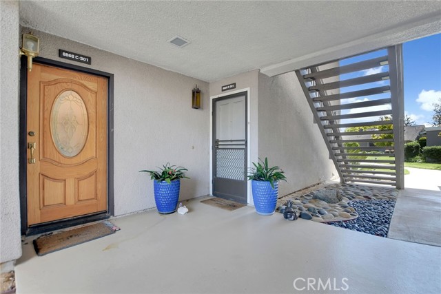 Detail Gallery Image 1 of 43 For 8866 Tulare Dr 301c,  Huntington Beach,  CA 92646 - 3 Beds | 2 Baths