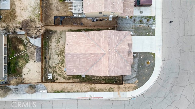 Detail Gallery Image 6 of 38 For 16649 Denham, Victorville,  CA 92395 - 3 Beds | 2 Baths