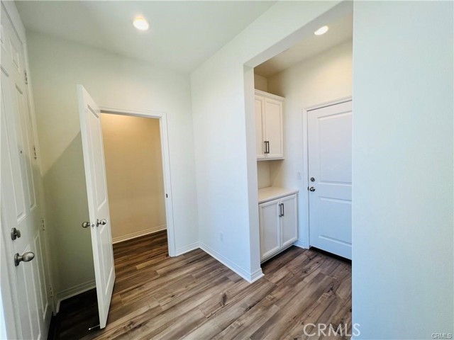 Detail Gallery Image 5 of 20 For 172 Sawbuck, Irvine,  CA 92618 - 2 Beds | 2/1 Baths