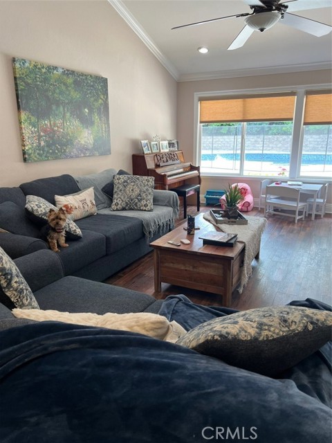 23762 Posey Lane, West Hills CA: https://media.crmls.org/medias/30d5f8e4-a711-47a3-9989-2df662e458da.jpg