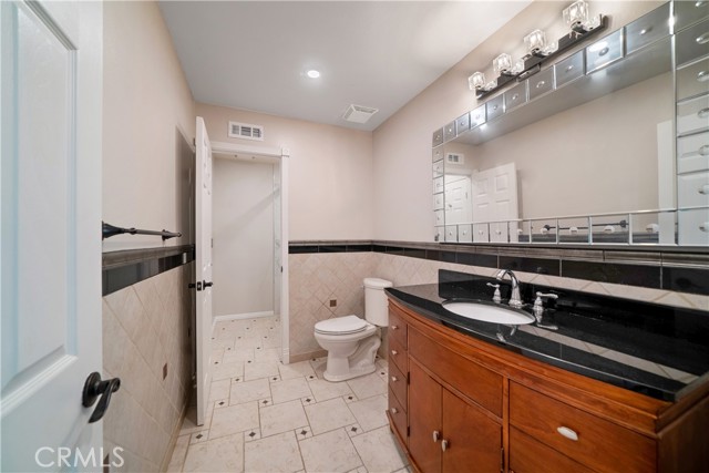 Detail Gallery Image 31 of 41 For 24662 San Vincent Ln, Mission Viejo,  CA 92691 - 4 Beds | 2/1 Baths
