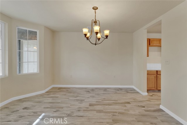 Detail Gallery Image 18 of 68 For 10298 Custer Ave, Lucerne Valley,  CA 92356 - 5 Beds | 2/1 Baths