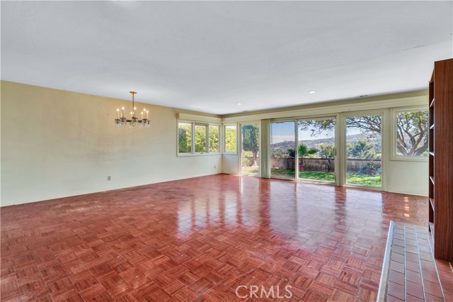5118 Willow Wood Road, Rolling Hills Estates CA: https://media.crmls.org/medias/30d6a799-620c-4220-9fe0-d676c58c315e.jpg