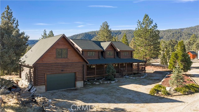 Detail Gallery Image 3 of 75 For 1501 Darling Ave, Frazier Park,  CA 93225 - 3 Beds | 4 Baths