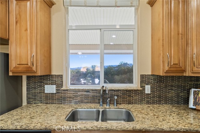 Image 10 of 37 For 49780 Windsong Way B