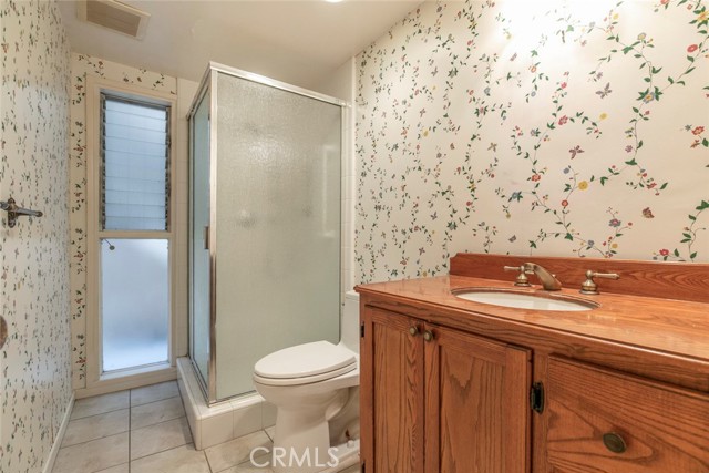 1558 Hillcrest Avenue, Glendale CA: https://media.crmls.org/medias/30d78146-7ba0-466e-9e60-170b6958db94.jpg
