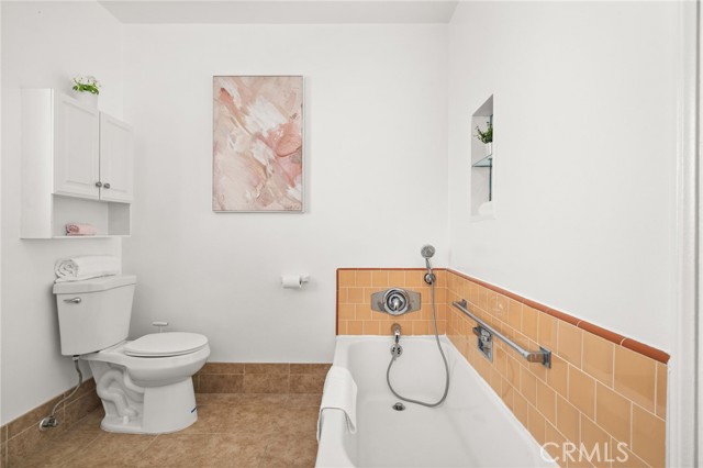 Detail Gallery Image 16 of 49 For 5500 California, Long Beach,  CA 90805 - 3 Beds | 1 Baths