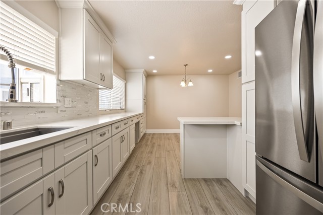 Detail Gallery Image 18 of 48 For 13144 Sycamore Village, Norwalk,  CA 90650 - 3 Beds | 3 Baths