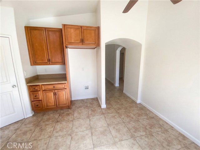 Detail Gallery Image 25 of 31 For 14433 Green River, Victorville,  CA 92394 - 3 Beds | 2 Baths