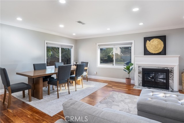 Detail Gallery Image 5 of 39 For 5339 E Greenmeadow, Long Beach,  CA 90808 - 5 Beds | 3 Baths