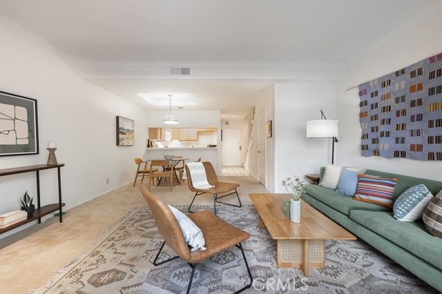 Detail Gallery Image 6 of 31 For 4350 Stern Ave #3,  Sherman Oaks,  CA 91423 - 1 Beds | 1/1 Baths