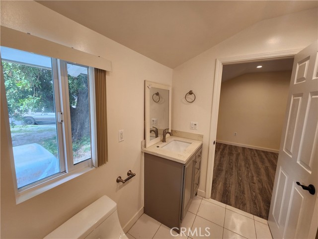 Detail Gallery Image 30 of 43 For 9462 Givens, Northridge,  CA 91325 - 4 Beds | 5 Baths