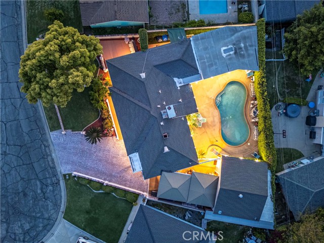 2033 E Duell Street, Glendora CA: https://media.crmls.org/medias/30da6aae-2285-4c8d-9086-2e5106c8ba38.jpg