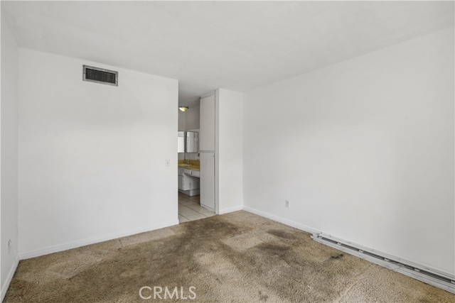 Detail Gallery Image 10 of 29 For 23515 Lyons Ave #284,  Valencia,  CA 91355 - 2 Beds | 2 Baths