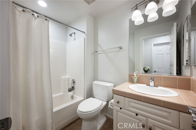 142 Pantheon, Irvine CA: https://media.crmls.org/medias/30dc8480-c022-4323-b1e8-feab65cdc01e.jpg