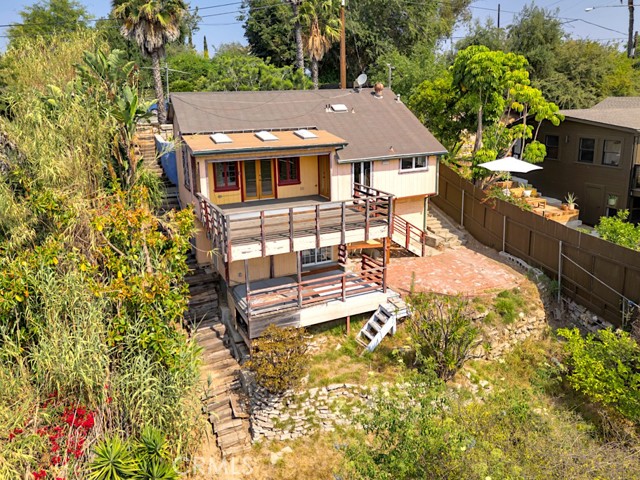 2052 N Alvarado N Street, Los Angeles CA: https://media.crmls.org/medias/30dc986f-9d1a-4881-8a1d-c5ed3f2d38e7.jpg
